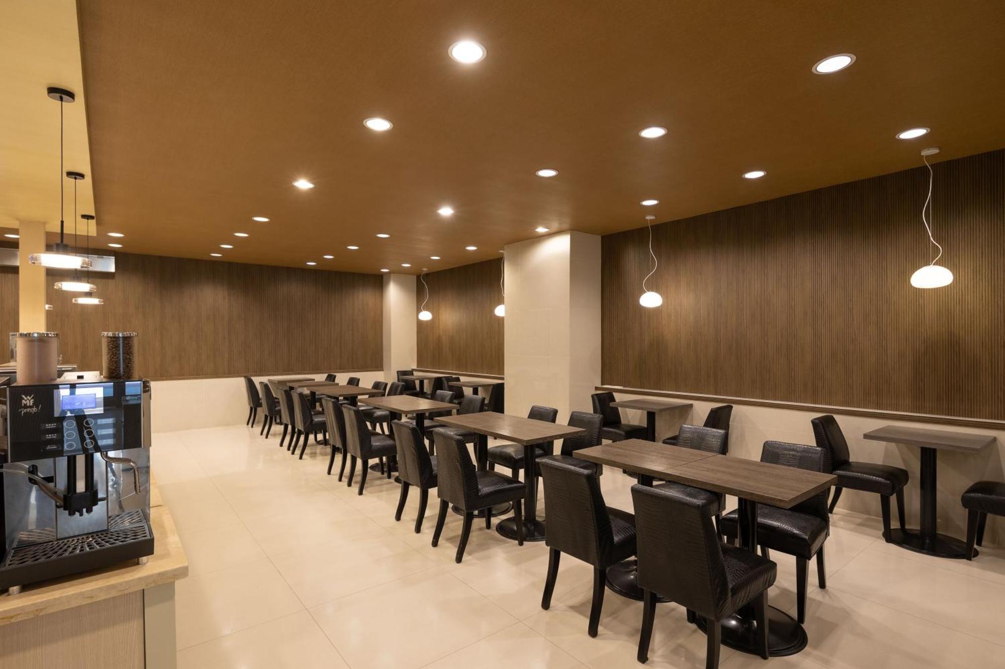 Kindness Hotel - Tainan Minsheng Buitenkant foto