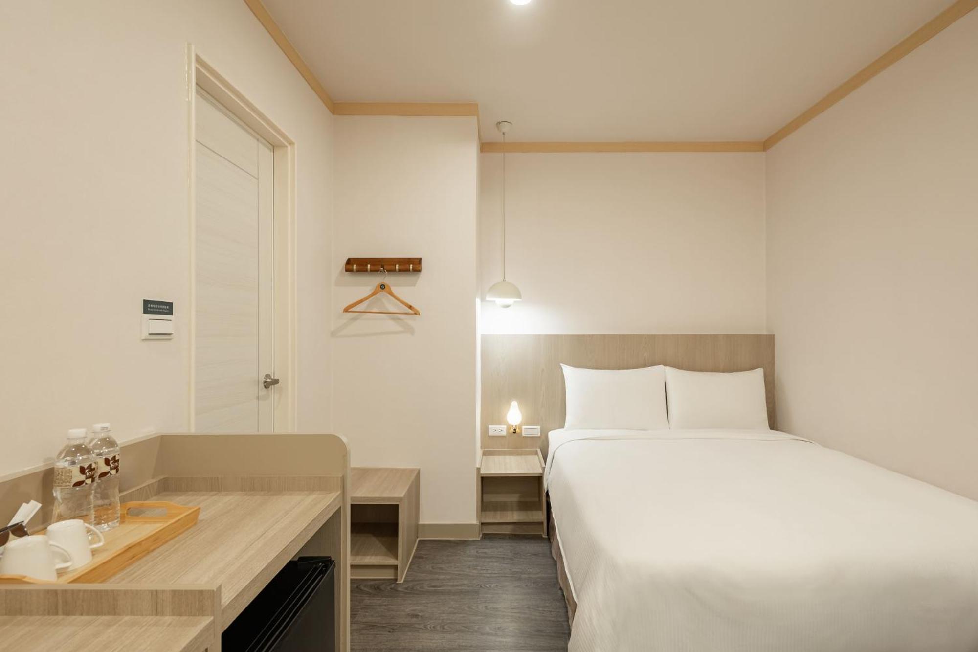 Kindness Hotel - Tainan Minsheng Kamer foto