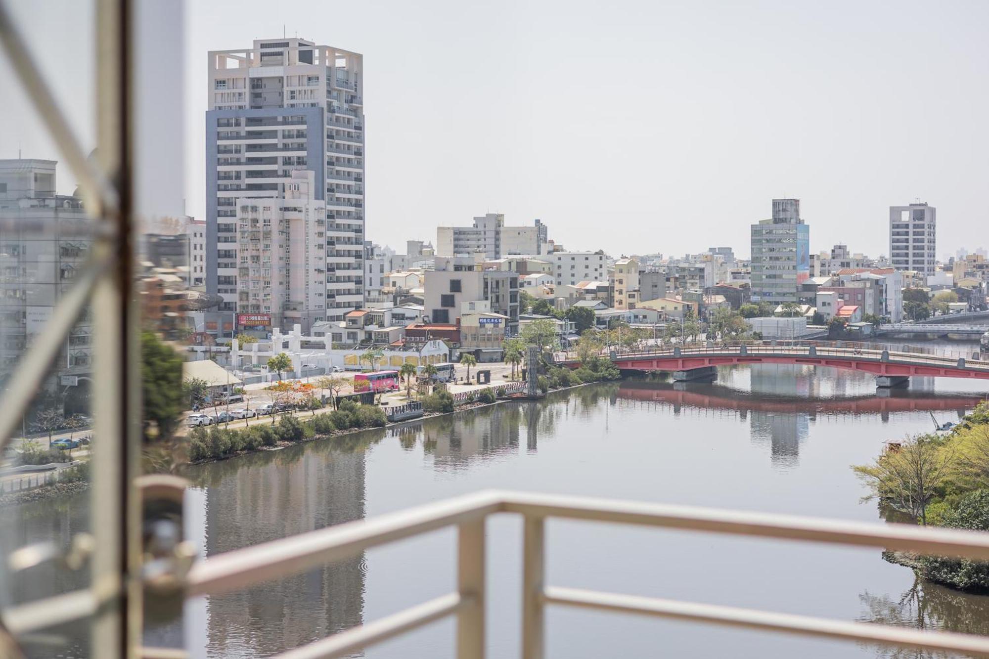 Kindness Hotel - Tainan Minsheng Buitenkant foto